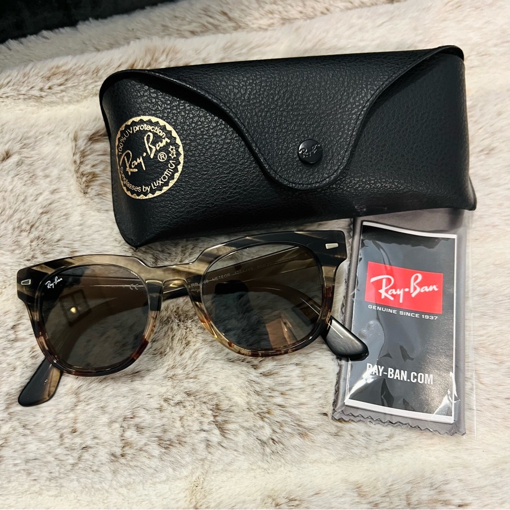 Ray-Ban Meteor Classic Sunglasses